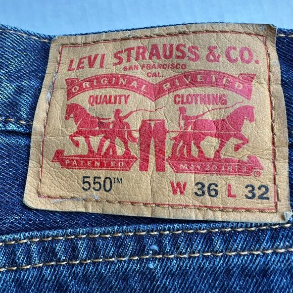 Levis 550 Mens Relaxed Fit Jeans W36 L32 Original Comfort Denim Classic Style - Picture 4 of 15